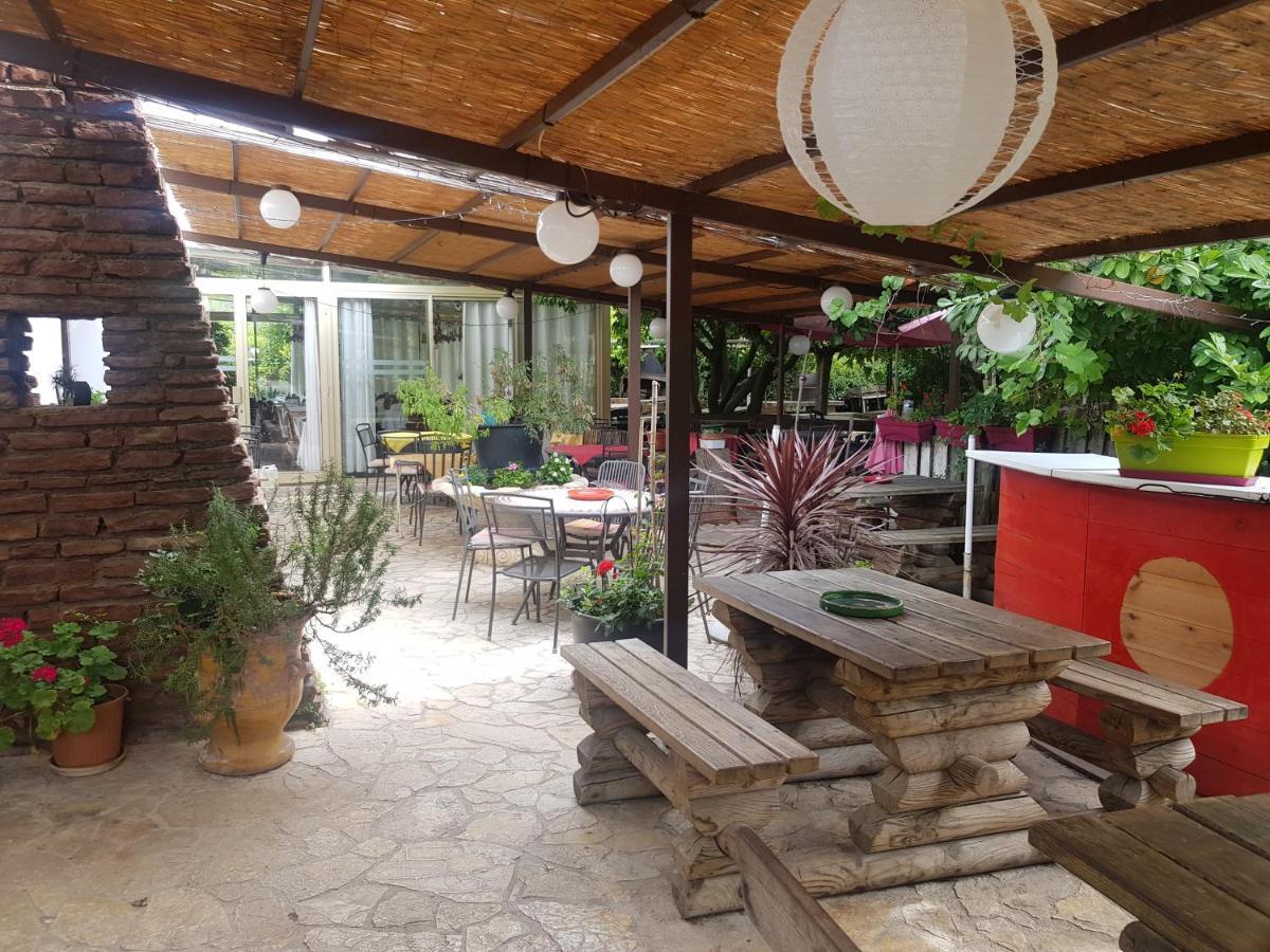 Domaine Du Berange Ξενοδοχείο Saint-Geniès-des-Mourgues Εξωτερικό φωτογραφία
